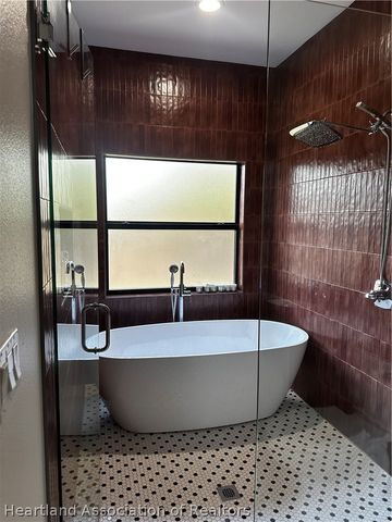 1240 S Avon Estates Boulevard, Avon Park, FL 33825