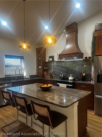 1240 S Avon Estates Boulevard, Avon Park, FL 33825