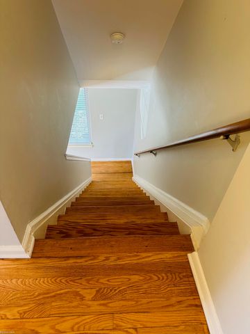 22935 Gary Ln Lane, Saint Clair Shores, MI 48080