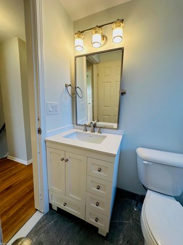 22935 Gary Ln Lane, Saint Clair Shores, MI 48080