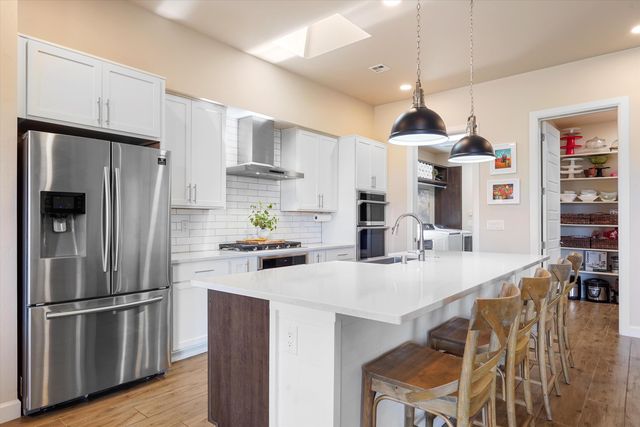 6527 Vista Del Prado Road NW, Albuquerque, NM 87120