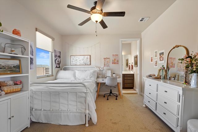 6527 Vista Del Prado Road NW, Albuquerque, NM 87120