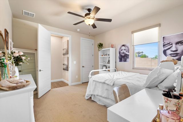 6527 Vista Del Prado Road NW, Albuquerque, NM 87120