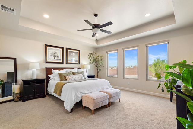 6527 Vista Del Prado Road NW, Albuquerque, NM 87120