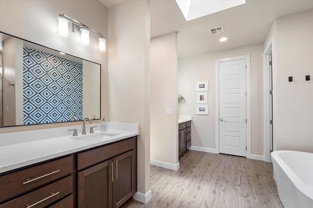 6527 Vista Del Prado Road NW, Albuquerque, NM 87120