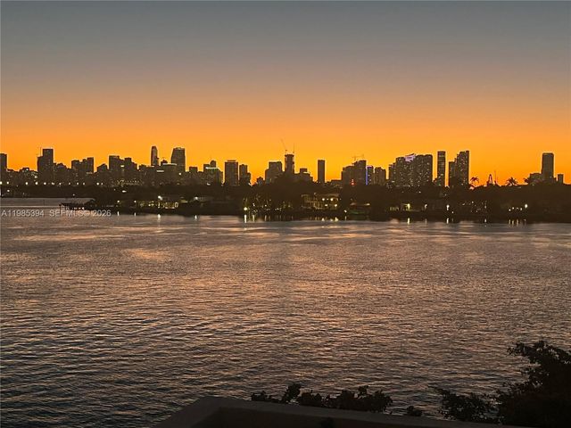 3 Island Ave 04I, Miami Beach, FL 33139
