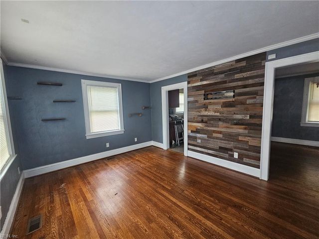 2615 Somme AVE, Norfolk, VA 23509