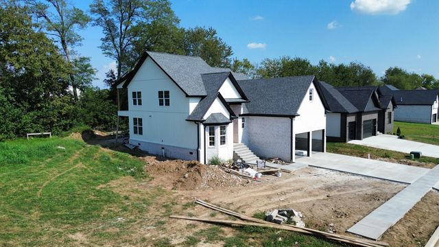 1004 Shelburne Way, Nicholasville, KY 40356