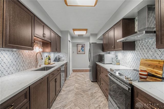 550 Unger Avenue, Englewood, OH 45322