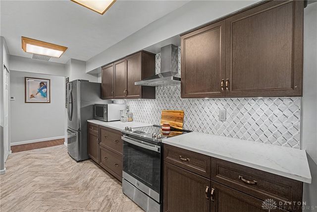 550 Unger Avenue, Englewood, OH 45322