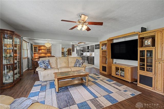 550 Unger Avenue, Englewood, OH 45322