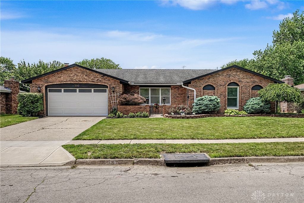 550 Unger Avenue, Englewood, OH 45322
