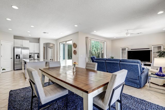 9332 Wood Creek Lane NW, Albuquerque, NM 87120
