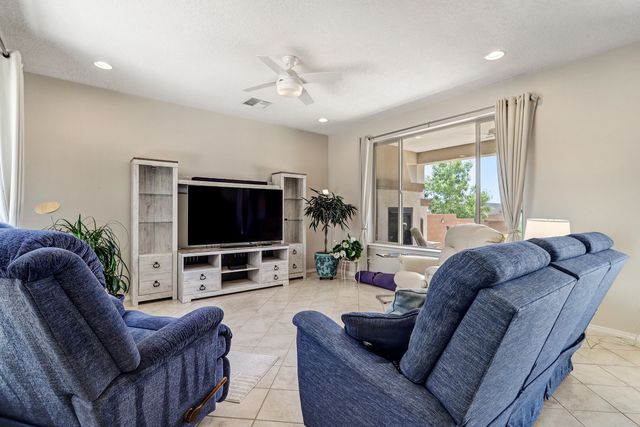 9332 Wood Creek Lane NW, Albuquerque, NM 87120