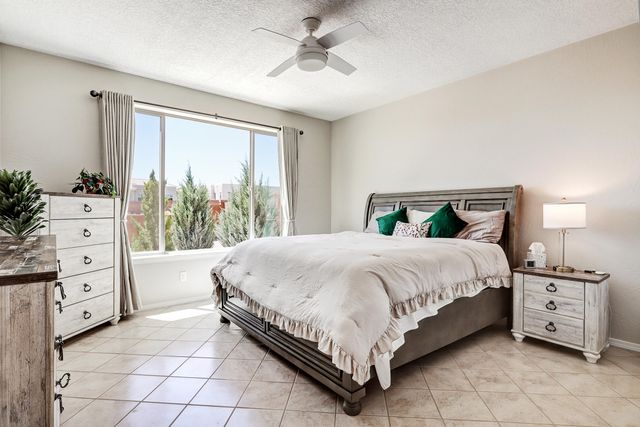 9332 Wood Creek Lane NW, Albuquerque, NM 87120