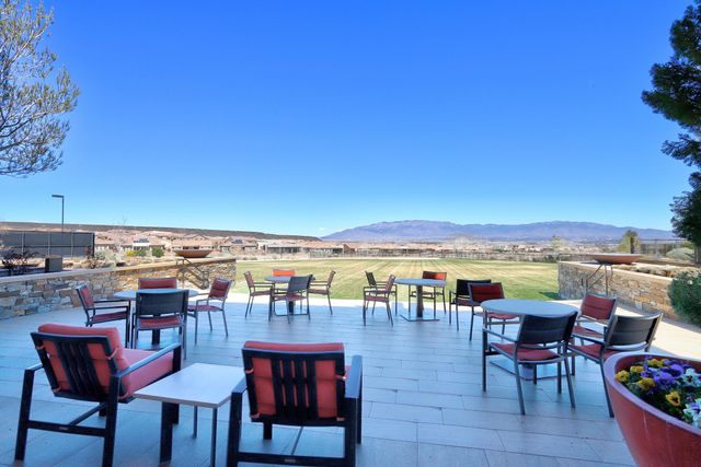 9332 Wood Creek Lane NW, Albuquerque, NM 87120