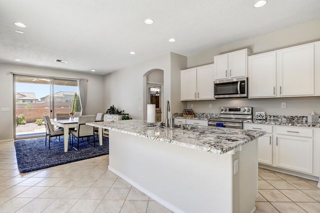 9332 Wood Creek Lane NW, Albuquerque, NM 87120