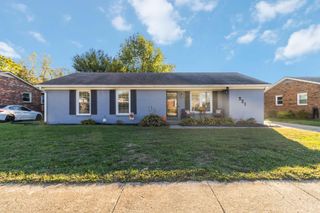 321 Princess Circle, Versailles, KY 40383