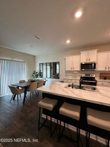 2062 GARRISON Way, Green Cove Springs, FL 32043