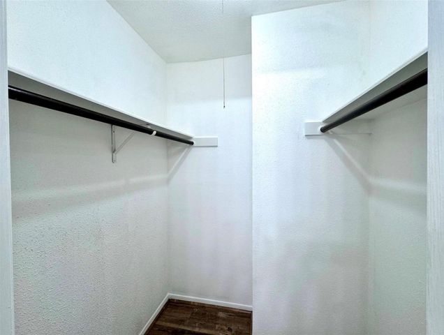 9901 Sharpcrest Street M6, Houston, TX 77036