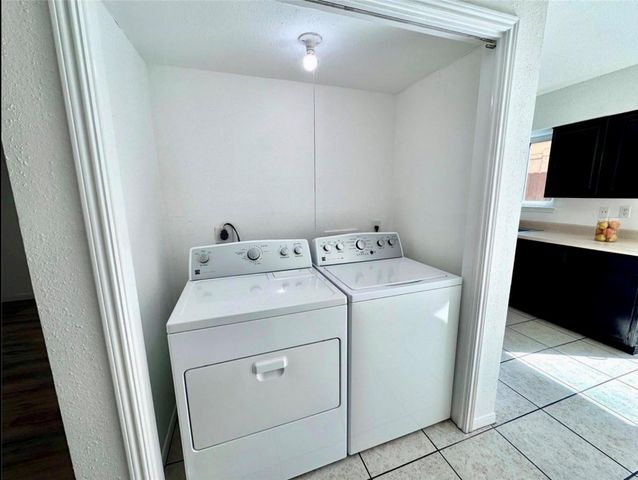 9901 Sharpcrest Street M6, Houston, TX 77036