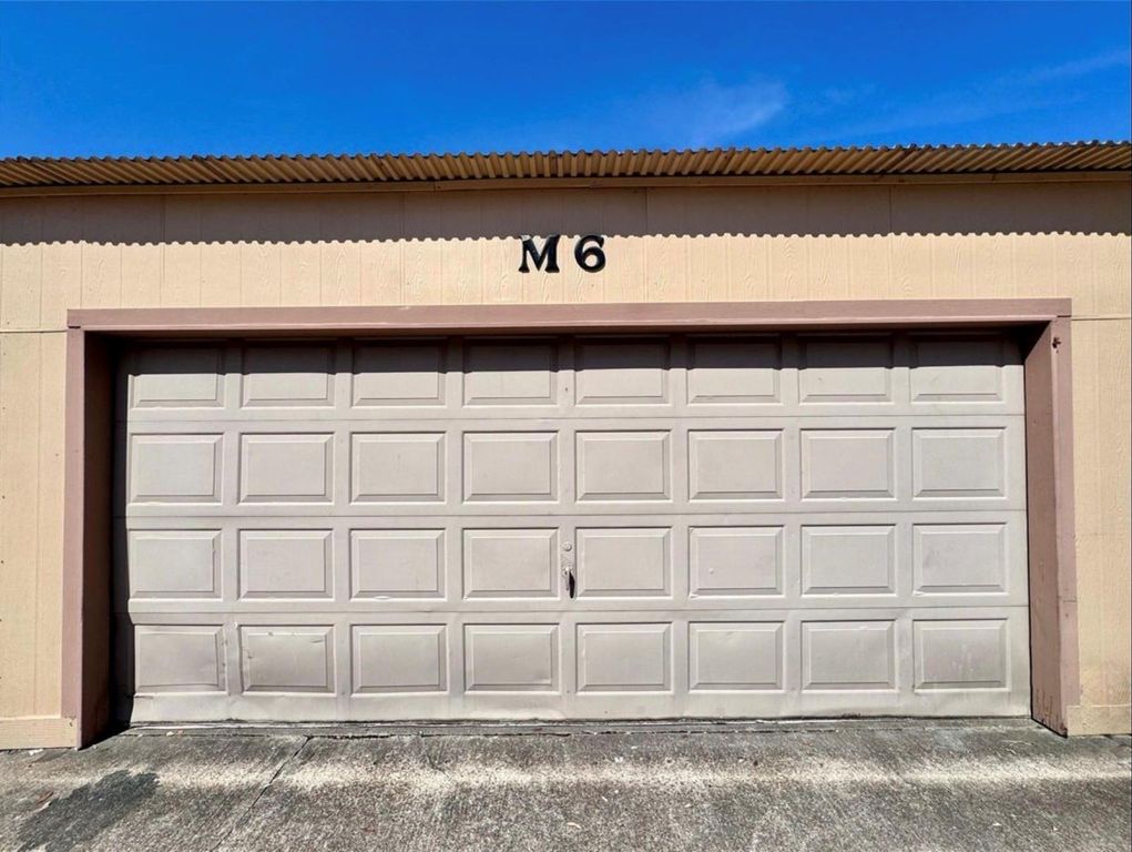 9901 Sharpcrest Street M6, Houston, TX 77036