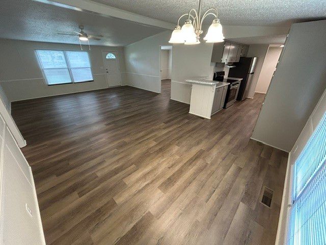 410 Franklin St, Cowan, TN 37318