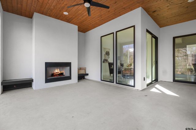 6141 S. Park Central Court, Tyler, TX 75703