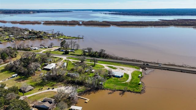 224 Steinback Avenue, Trinity, TX 75862