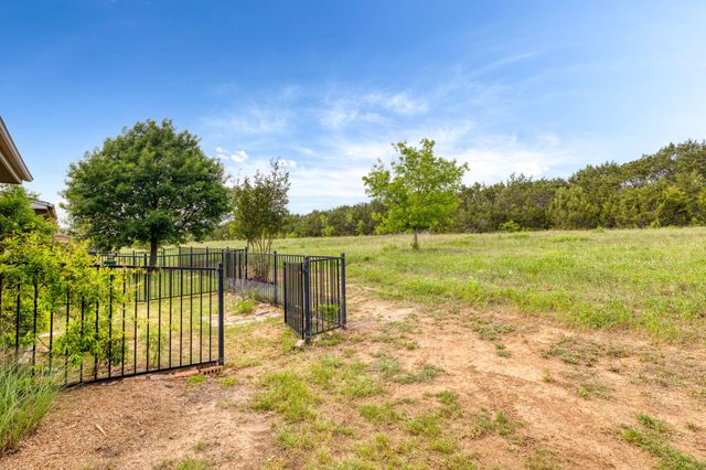 9201 Brodie LN 1002, Austin, TX 78748