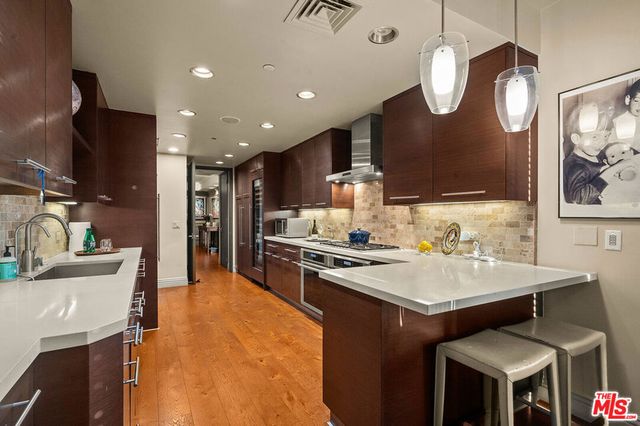 10601 Wilshire Boulevard 1603, Los Angeles, CA 90024