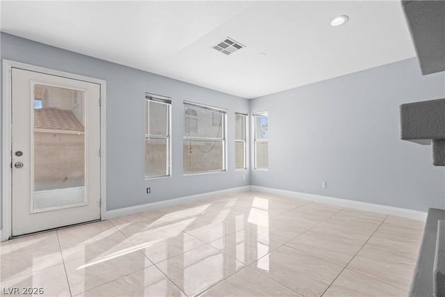 506 Wheaties Way, Las Vegas, NV 89110