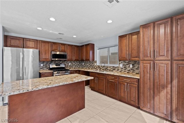 506 Wheaties Way, Las Vegas, NV 89110