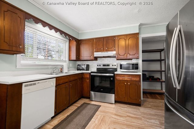 5020 Kilgore Lane, Charleston, WV 25313