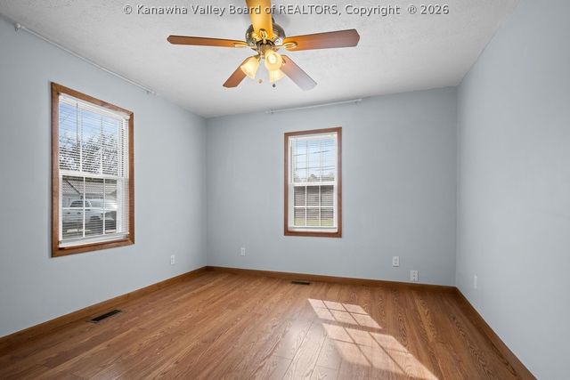 5020 Kilgore Lane, Charleston, WV 25313