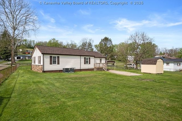 5020 Kilgore Lane, Charleston, WV 25313