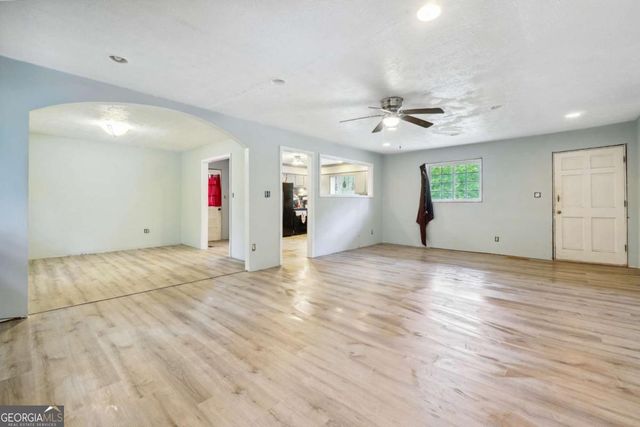 2415 Wales Drive, Austell, GA 30106