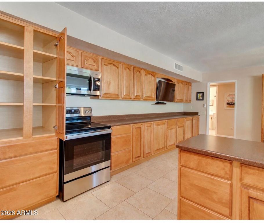 12519 W Skyview Drive, Sun City West, AZ 85375 — photo 2