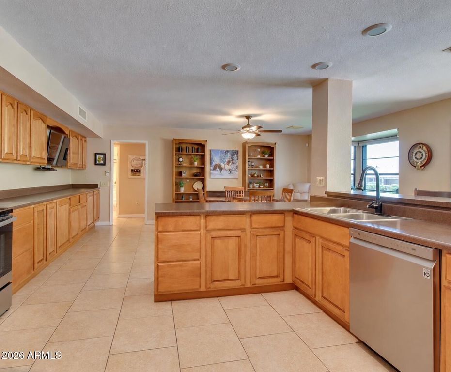 12519 W Skyview Drive, Sun City West, AZ 85375 — photo 4