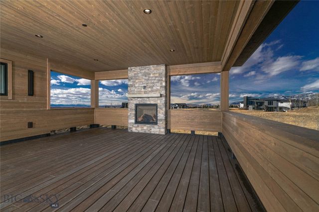 794 Naya Nuki Drive, Bozeman, MT 59715