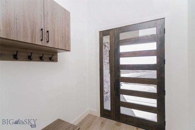 794 Naya Nuki Drive, Bozeman, MT 59715