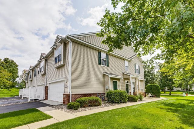 10808 Hawthorn Trail A, Woodbury, MN 55129