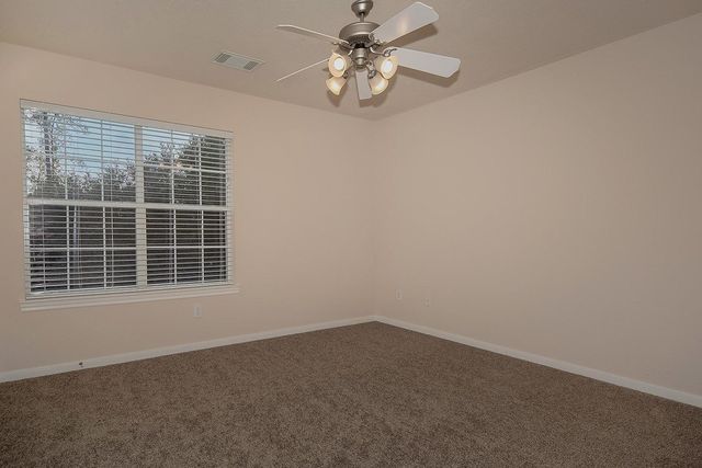 47 N Spinning Wheel Circle, The Woodlands, TX 77382