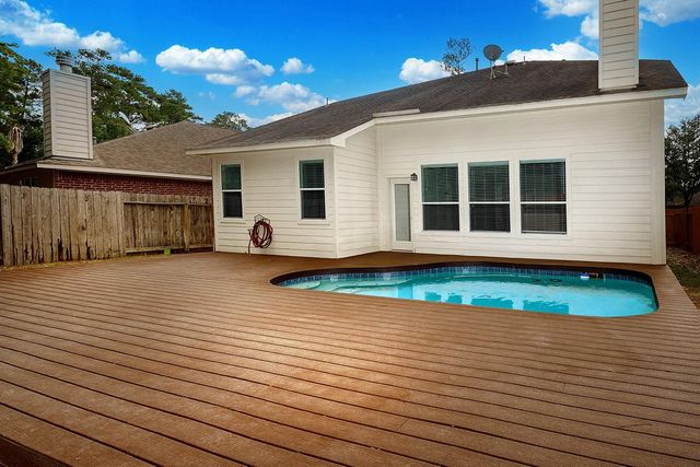 47 N Spinning Wheel Circle, The Woodlands, TX 77382