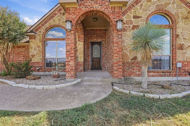 454 Stone Mountain Court, Cresson, TX 76035
