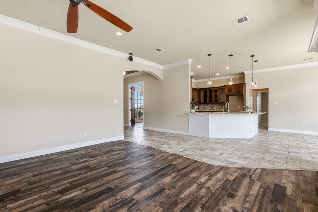 454 Stone Mountain Court, Cresson, TX 76035