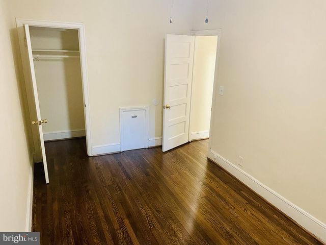 1518 ISHERWOOD ST NE, Washington, DC 20002