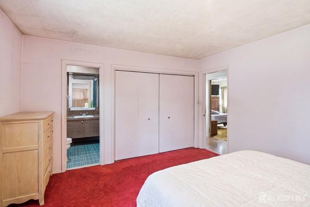 172 Ryders Lane, New Brunswick, NJ 08901