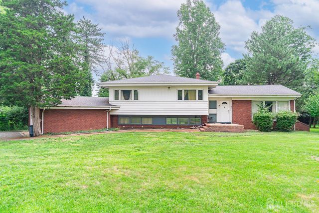 172 Ryders Lane, New Brunswick, NJ 08901