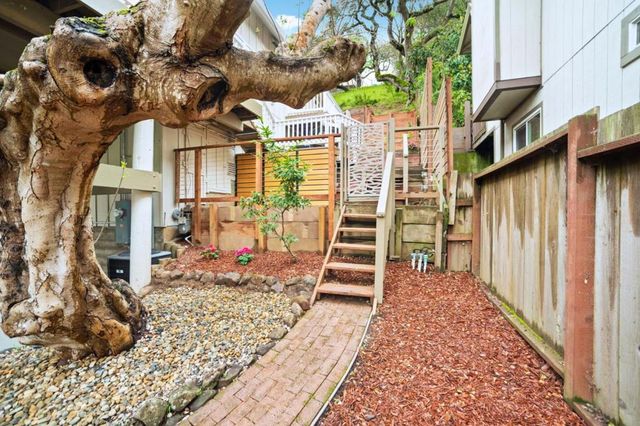 3224 E Laurel Creek Road, Belmont, CA 94002